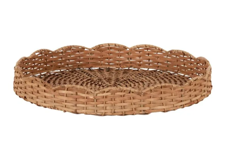 Kate and Laurel Wavley Round Scalloped Rattan Tray, 18 in.